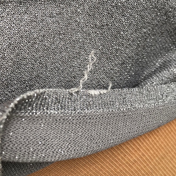 Laura Ashley Metalic Silver ScoopSleevelessTankTop - Picture 9 of 12